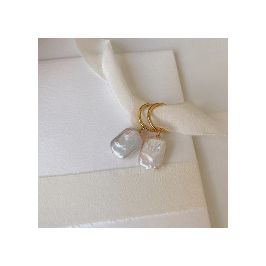 Grit Baroque Fresh Water Pearl Earrings- 18kt Gold Plated