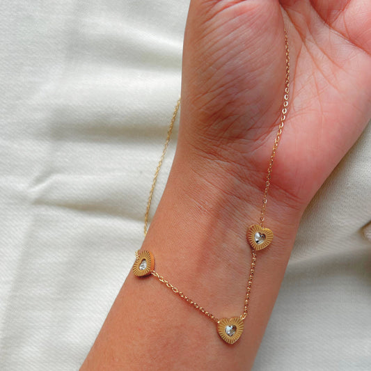Heart Choker Necklace - 18K Gold Plated